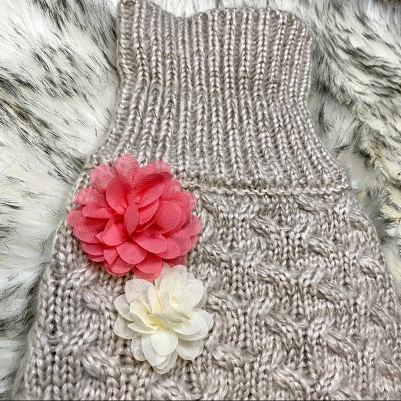 Dog Sweater with Floral Appliqué - Picture 4 of 5